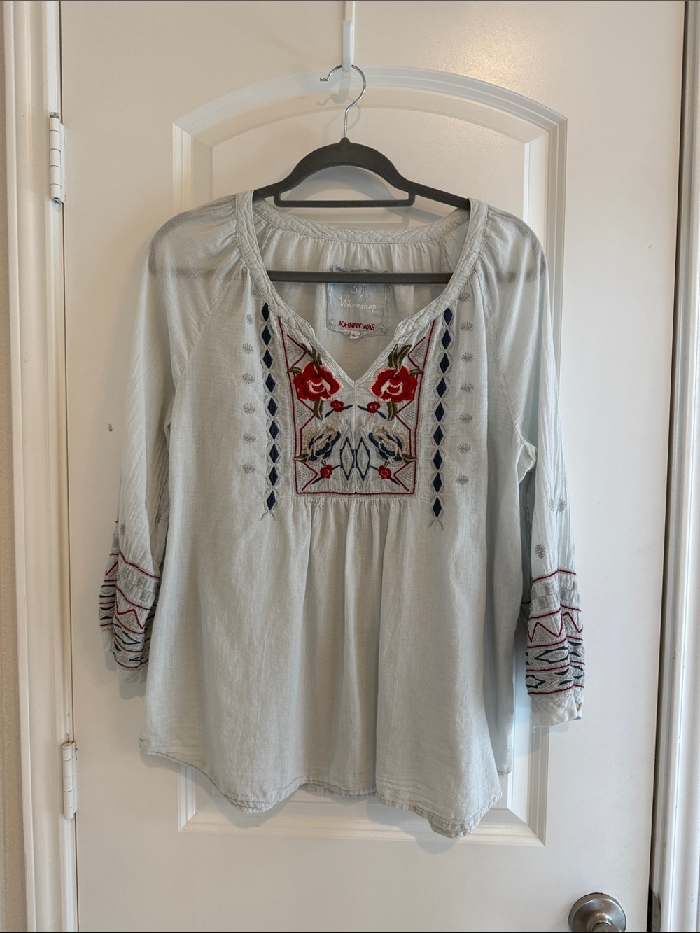 Johnny Was Light Gray Embroidered Peasant Tunic with Red and Navy Accents